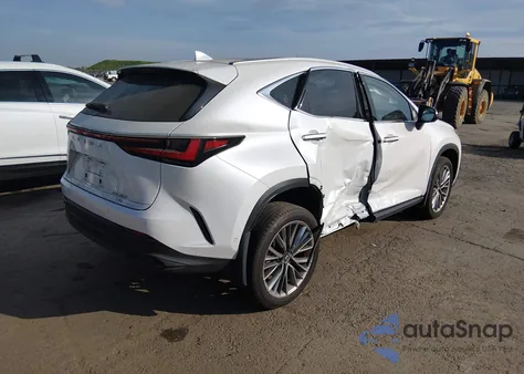 2024 Lexus Nx 350H Luxury z USA, uszkodzony, nr VIN JTJHKCEZXR2033365